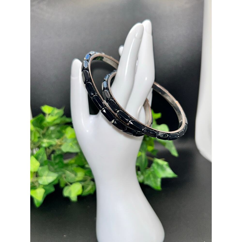 Set of 2 Black Faceted Beaded Bangles - Silver Tone Accents - Boho Chic